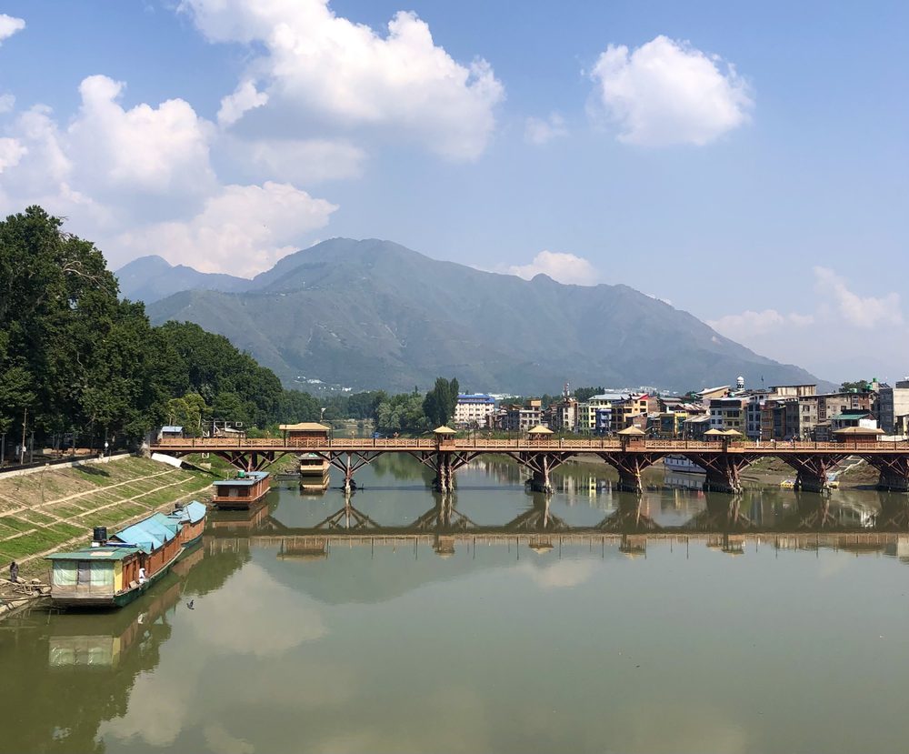 Housing along the Jhelum River, Srinagar