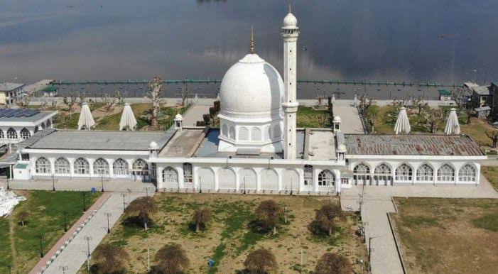 Dargah Hazratbal, Srinagar