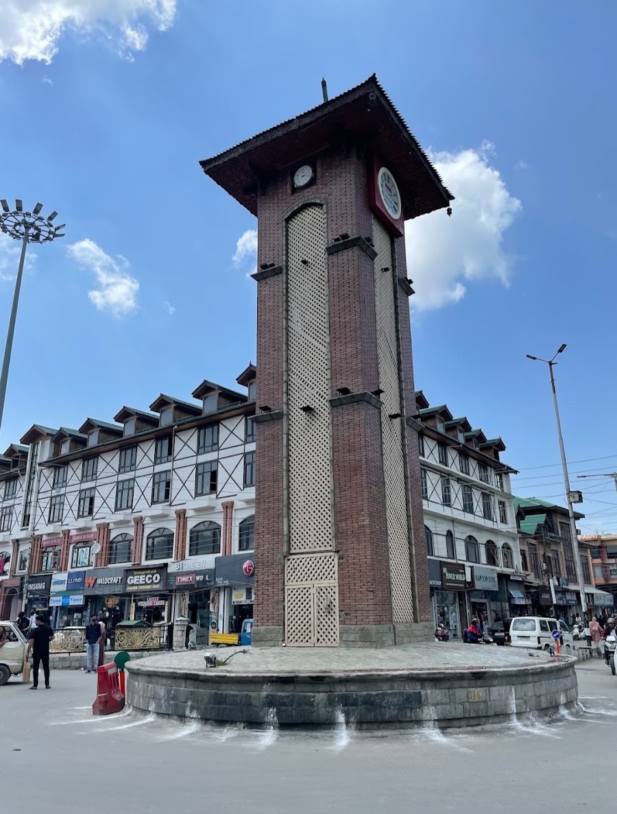 Lal Chowk, Srinagar